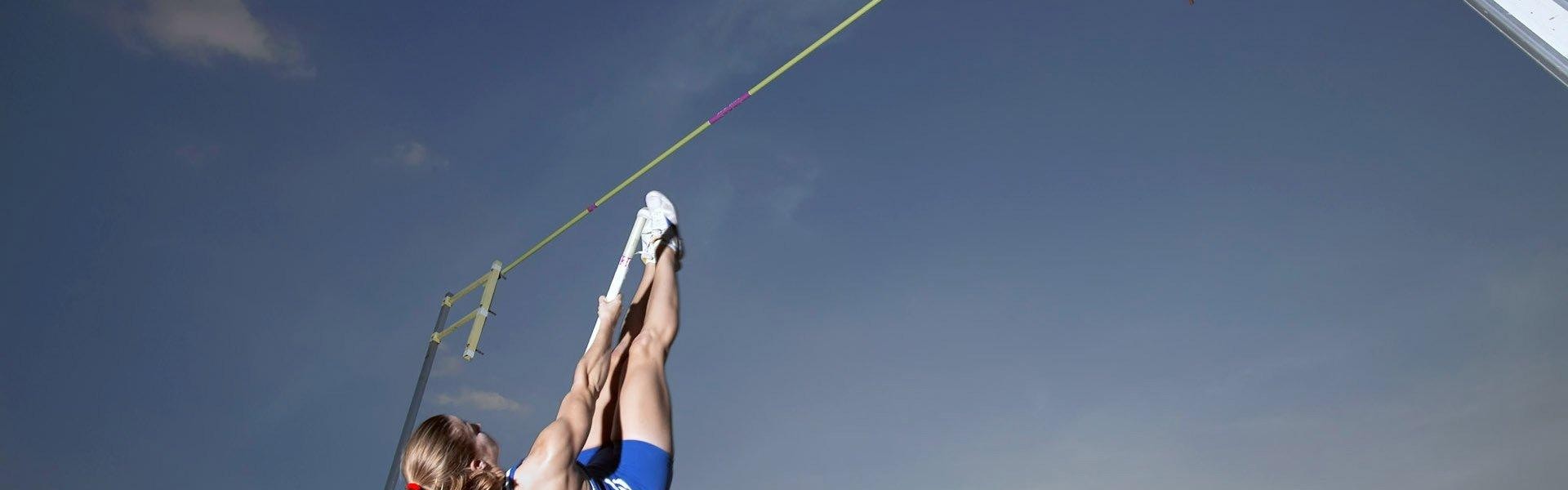 咪咕体育直播-世俱杯球鞋防滑技术应用实例及用户反馈分析